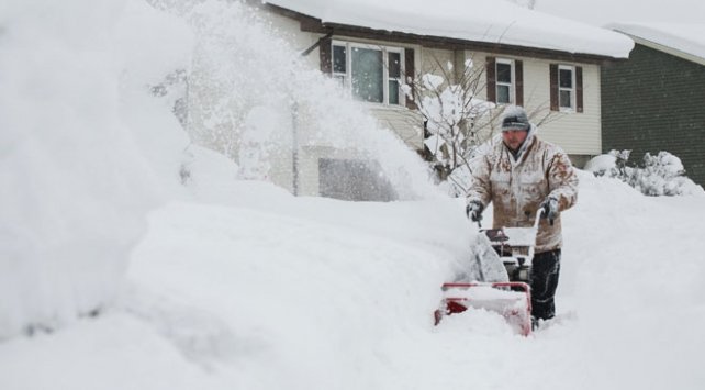 Snow Removal Services in Hershey, PA: Stay Safe During Winter Storms